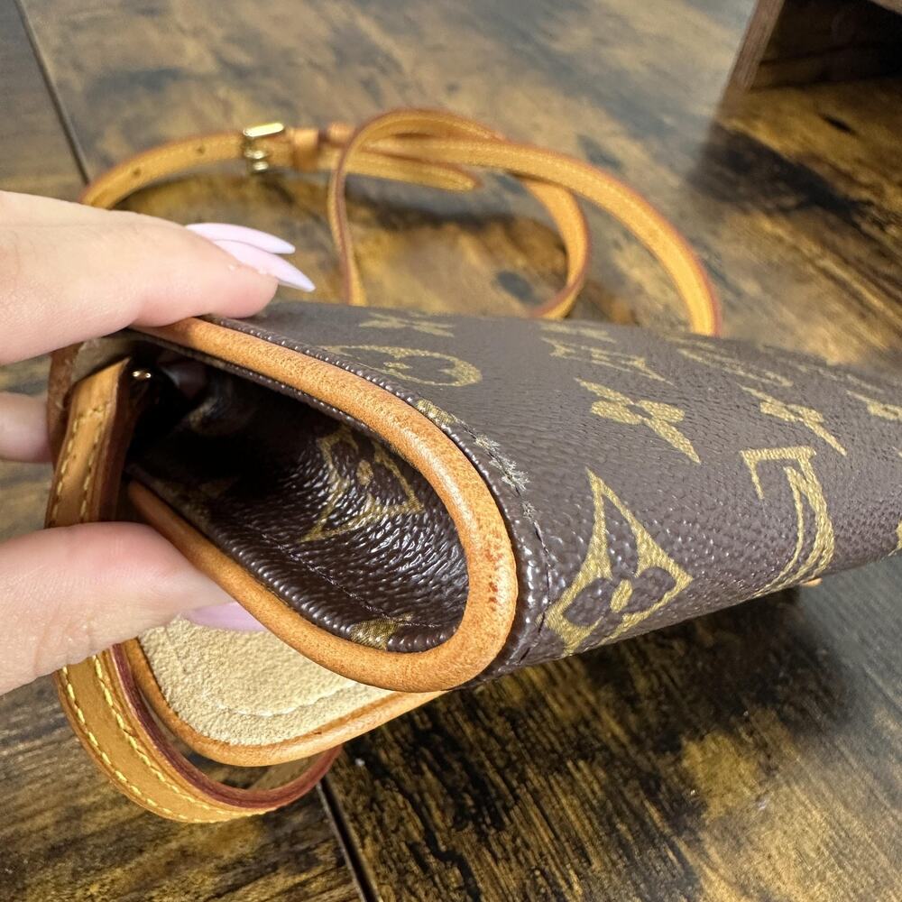 Louis Vuitton Vintage Twin Pochette Crossbody Bag Small Brown Monogram Canvas - Picture 12 of 16